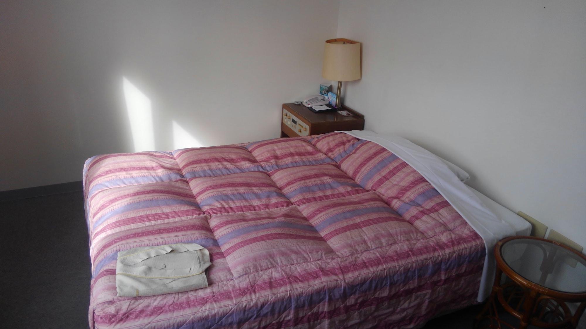Ishigaki  Hotel Peace Land Ishigaki מראה חיצוני תמונה