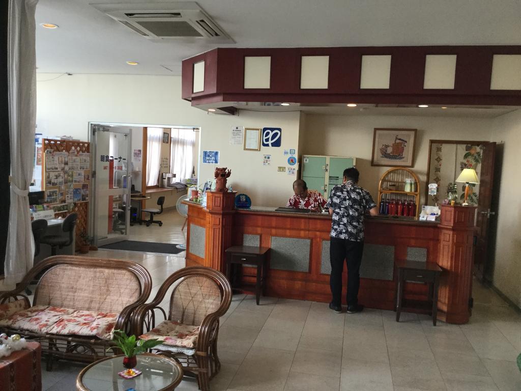 Ishigaki  Hotel Peace Land Ishigaki מראה חיצוני תמונה