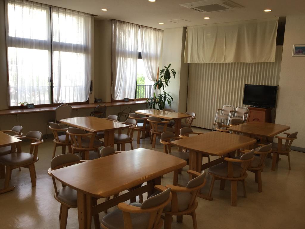 Ishigaki  Hotel Peace Land Ishigaki מראה חיצוני תמונה